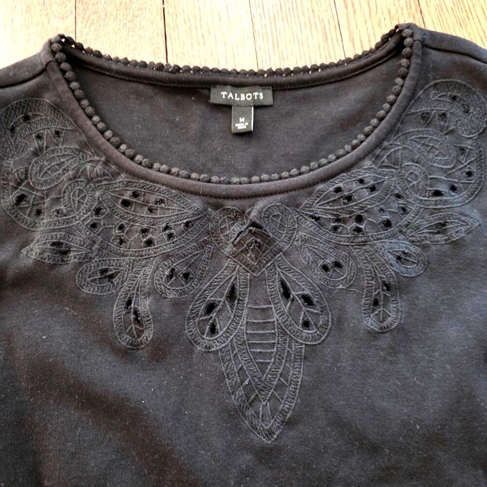 Talbots Black Embroidered Eyelet Shift Dress Size M - Picture 2 of 9